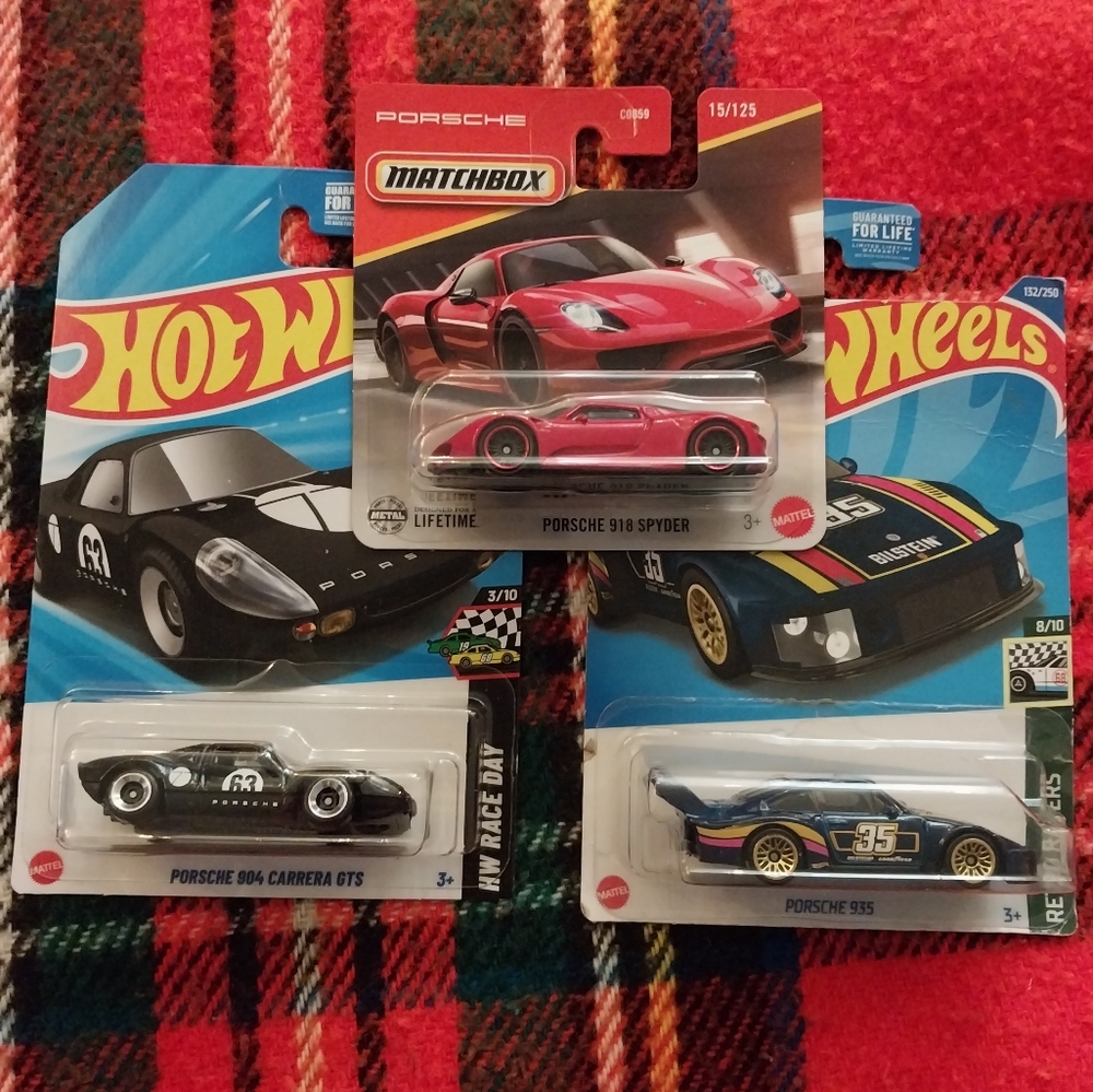 3 Porsche Supercar lot